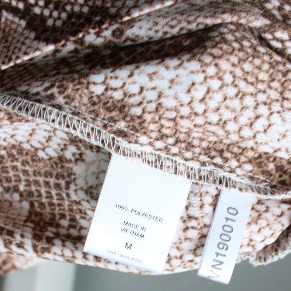 New York & Company Brown White Snake Skin Mock Neck Short Sleeve Top Medium NWT - Picture 4 of 6